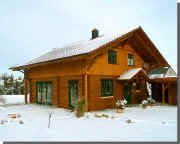haus_01.jpg (60069 Byte)